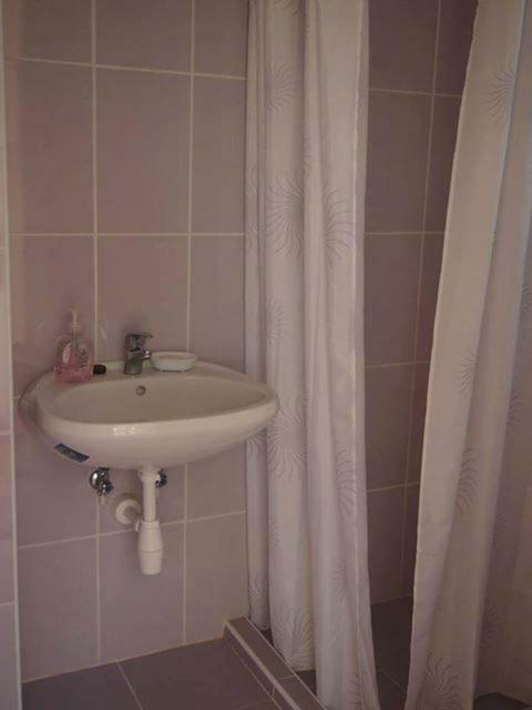 Deel Apartman Nyiregyhaza Exterior photo